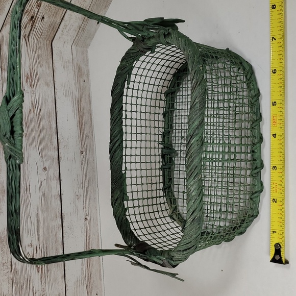 Set of 2 Vintage Wicker Metal Basket - Picture 11 of 15